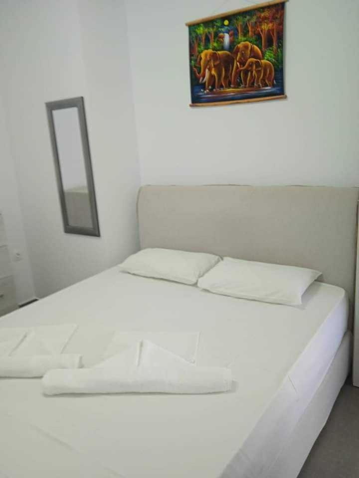 Kalymnos Platy Gialos Mousellis Makis Apartments Panormos  Exterior photo
